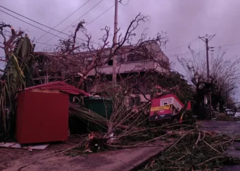 Ciclone Gezani mergulha Madagáscar no caos e força declaração de emergência