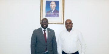 Ministério da Juventude e AMPCM reforçam cooperação para impulsionar associativismo juvenil