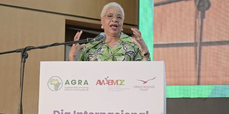 “Sem comida não há estabilidade”, defende Graça Machel no Dia Internacional da Mulher