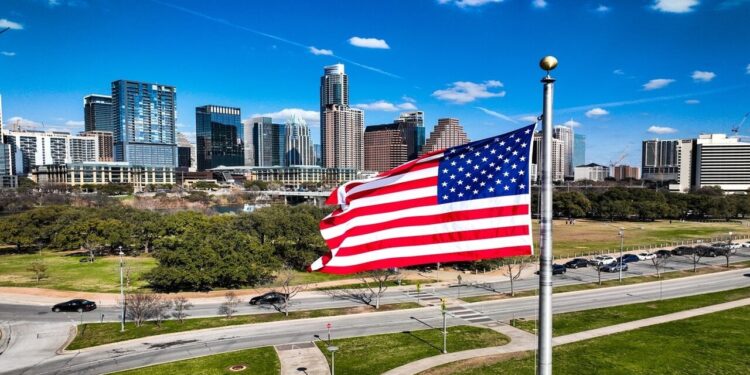 Moçambicanos passam a ter de pagar 15 mil dólares para entrar nos EUA