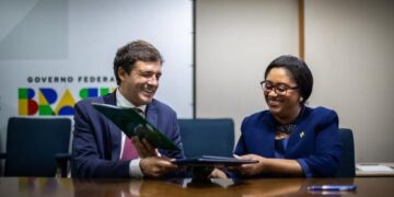 Moçambique e Brasil assinam memorando para reforço da gestão das finanças públicas