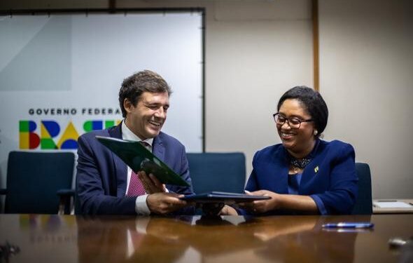 Moçambique e Brasil assinam memorando para reforço da gestão das finanças públicas