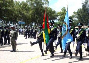 Moçambique disponível para retomar formação de quadros cabo-verdianos na ACIPOL