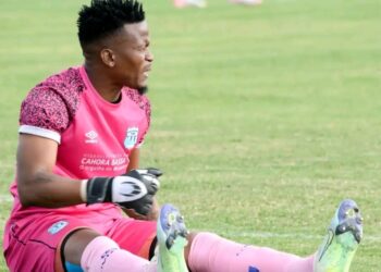 Ausência de Germano adia avaliação médica