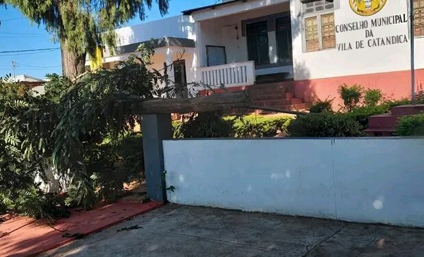 Funcionários do Município de Catandica paralisam actividades por quatro meses de salários em atraso
