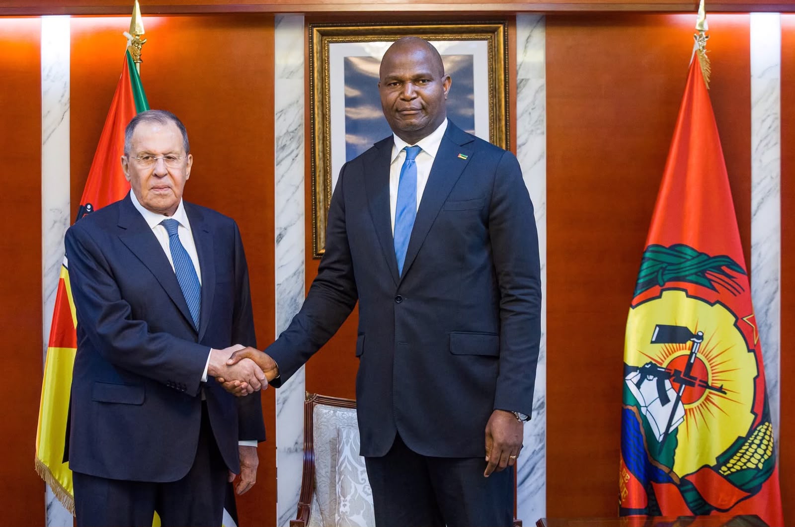 Chapo e Lavrov discutem apoio russo ao combate ao terrorismo em Cabo Delgado