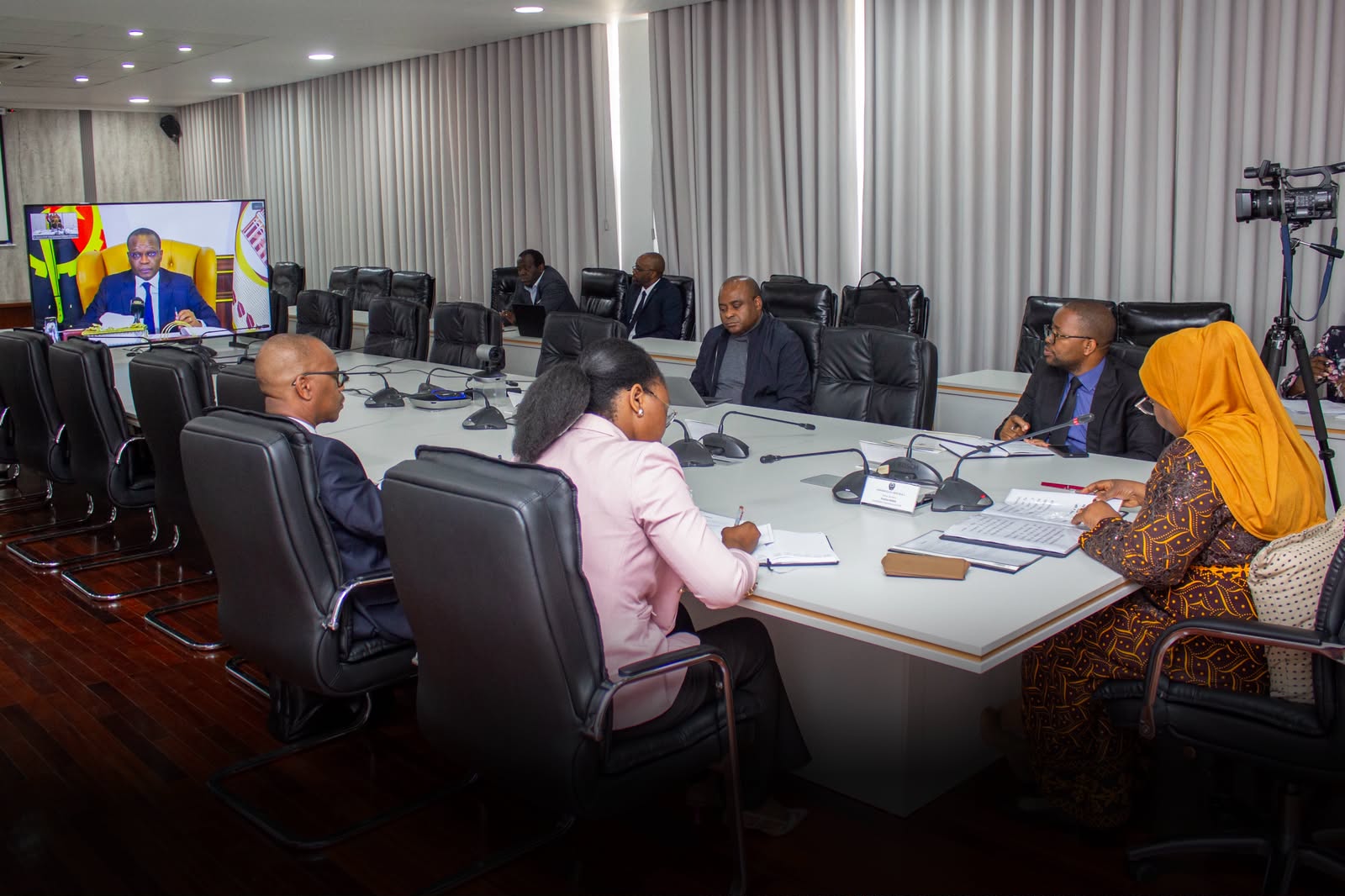 Talapa e Adão de Almeida afinam preparativos para sessão da AP-CPLP