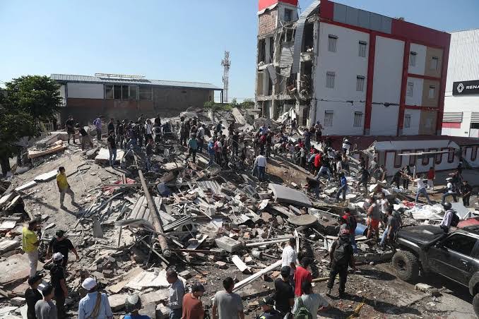 265 mortos e quase 500 desaparecidos após sismo na Colômbia
