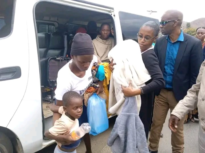 Sobe para 95 o número de crianças moçambicanas deportadas do Zimbabwe